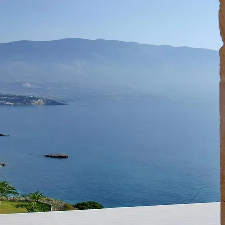 Kalypso Infinity Pool * Livathos (Kefalonia)