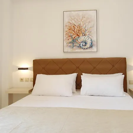 Kalypso Infinity Pool Villa *