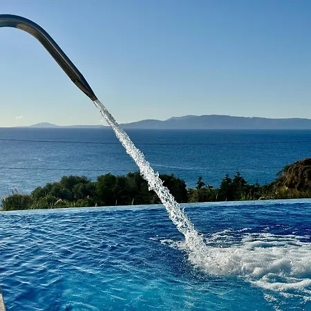 Kalypso Infinity Pool * Livathos (Kefalonia)