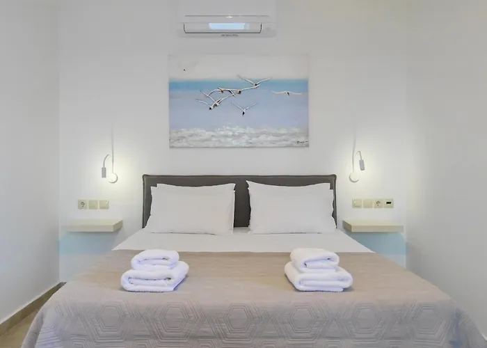 Kalypso Infinity Pool *