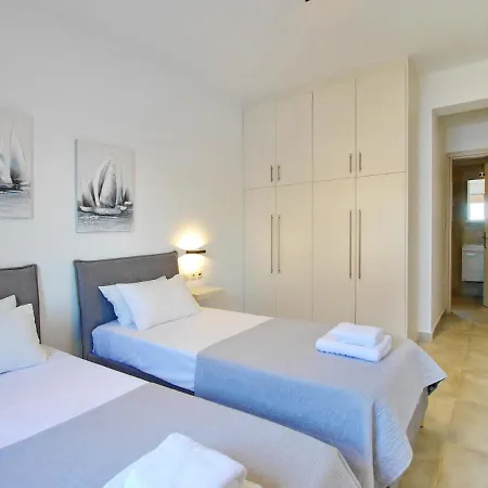 Kalypso Infinity Pool Livathos (Kefalonia)